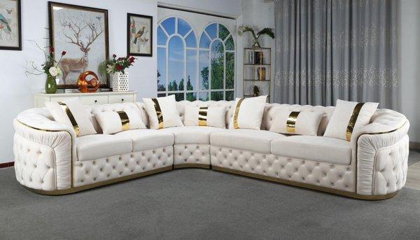 Vanilla Sectional is simply beautiful.