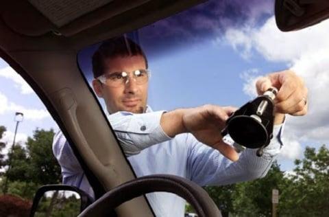 Get expert auto glass repair services from the professional team at Associated Windshield Specialists LLC