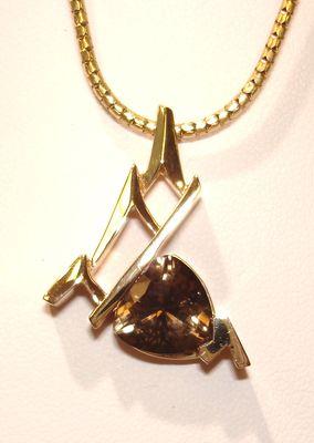 "Mountain"pendant