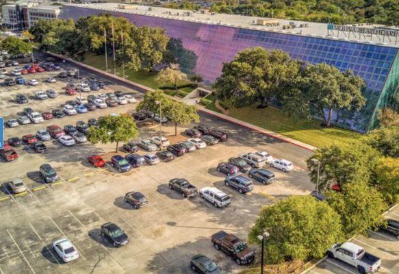 San Antonio Office-
Urban Office Building. Suite 2153.