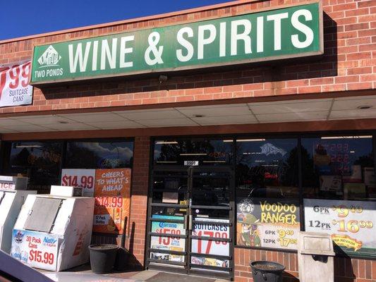 Two Ponds Wine & Spirits