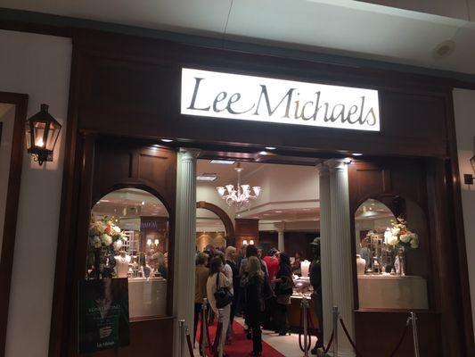 Lee Michael's at Mall of Louisiana