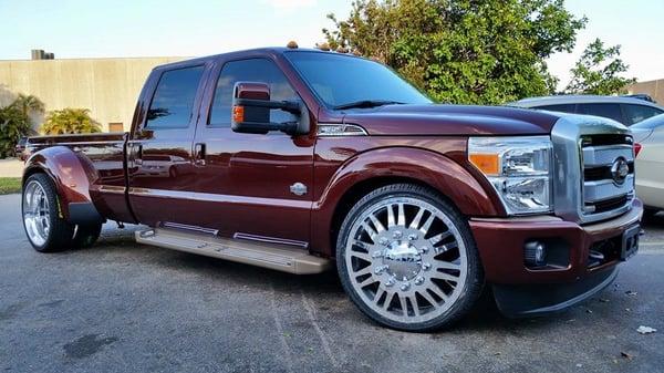 Ford F-350 King Ranch Lowered on 26" American Force Wheels