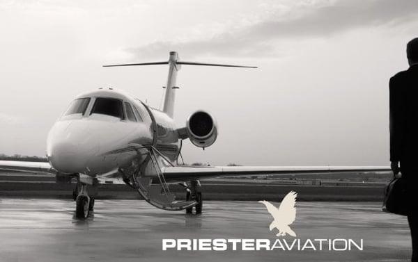 Private jet charter for the discerning traveler.