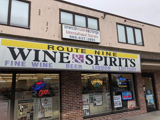 Route 9 Wine & Spirits