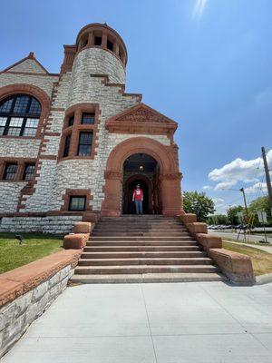 Saginaw Public library