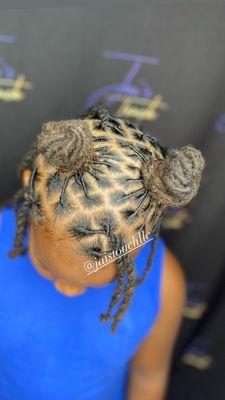 Kids Retwist and style:2strand twist in the back, eBantu knots in the front either bang