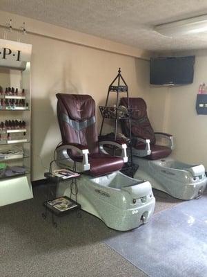 Nice pedicure chairs, with whirlpool attachment