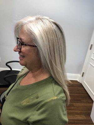 Transition from brown towards her natural using olaplex and multiple visists