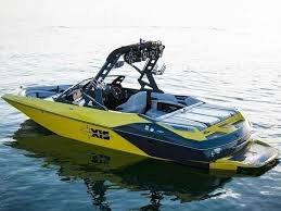 Wake Boat