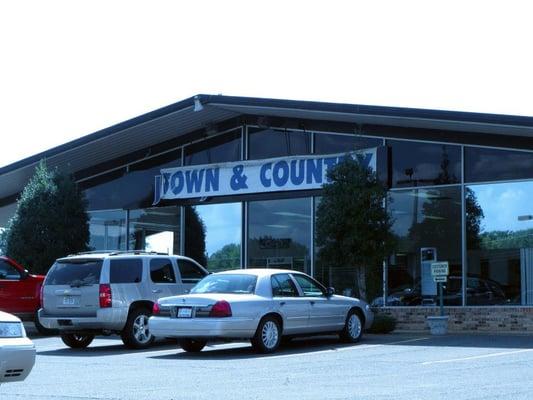 Hebert's Town & Country Ford