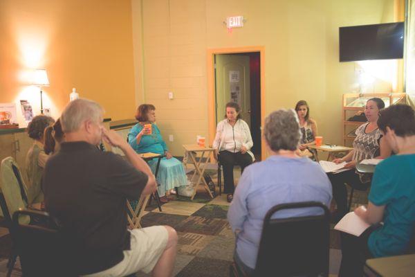 Whitney teaching a holisitic Ayurvedic nutrition class at the Friendly City Food Coop in Harrisonburg, VA.