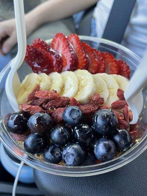 Mountain Berry Bowls - Bozeman