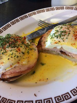 Eggs Benedict