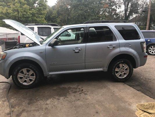 2008 mercury mariner