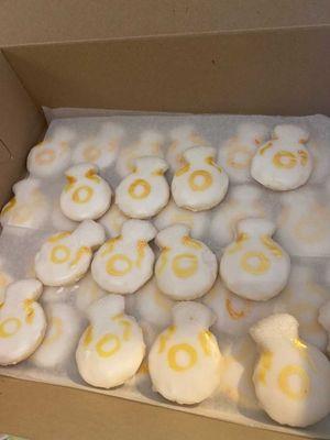 The "engagement ring" cookies... that CLEARLY a toddler decorated, not an established bakery