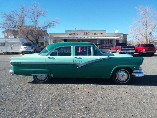 56 Ford Fairlane $16,500