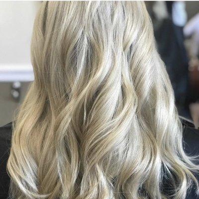 Gorgeous bombshell blonde by Ann