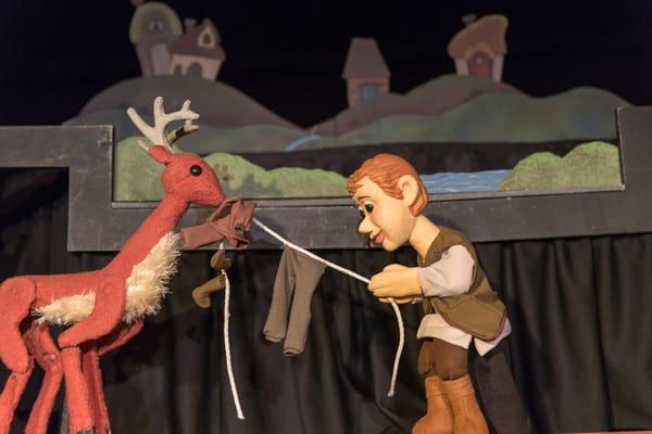 "Robin Hood" by Brad Shur, Puppet Showplace Artist in Residence