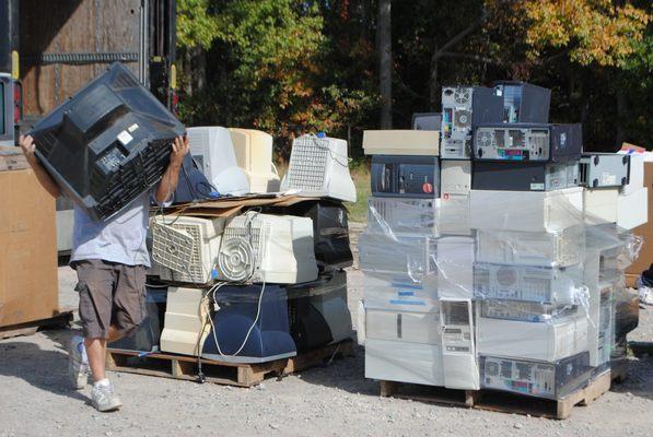 Electronic waste disposal recycling