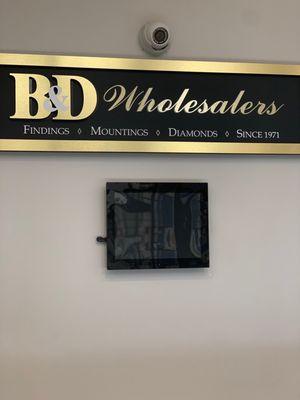 B & D Wholesalers