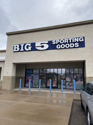 Big 5 Sporting Goods