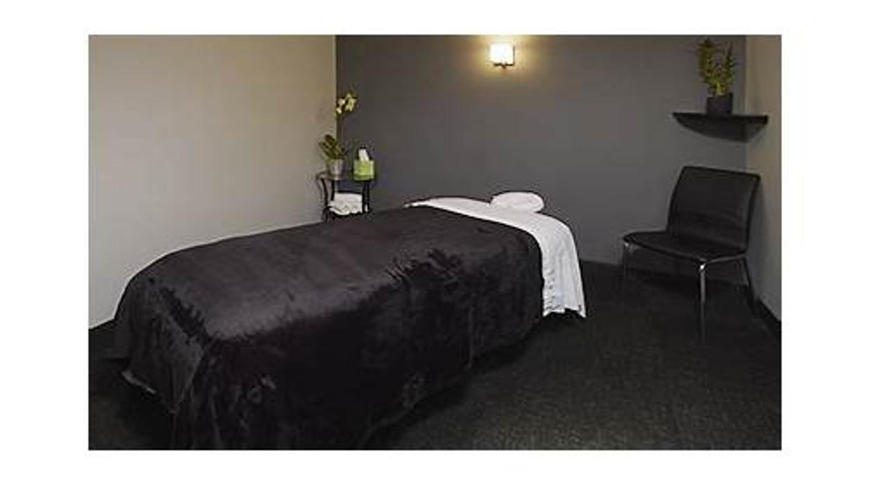 Massage Addict | Guelph Stone Road