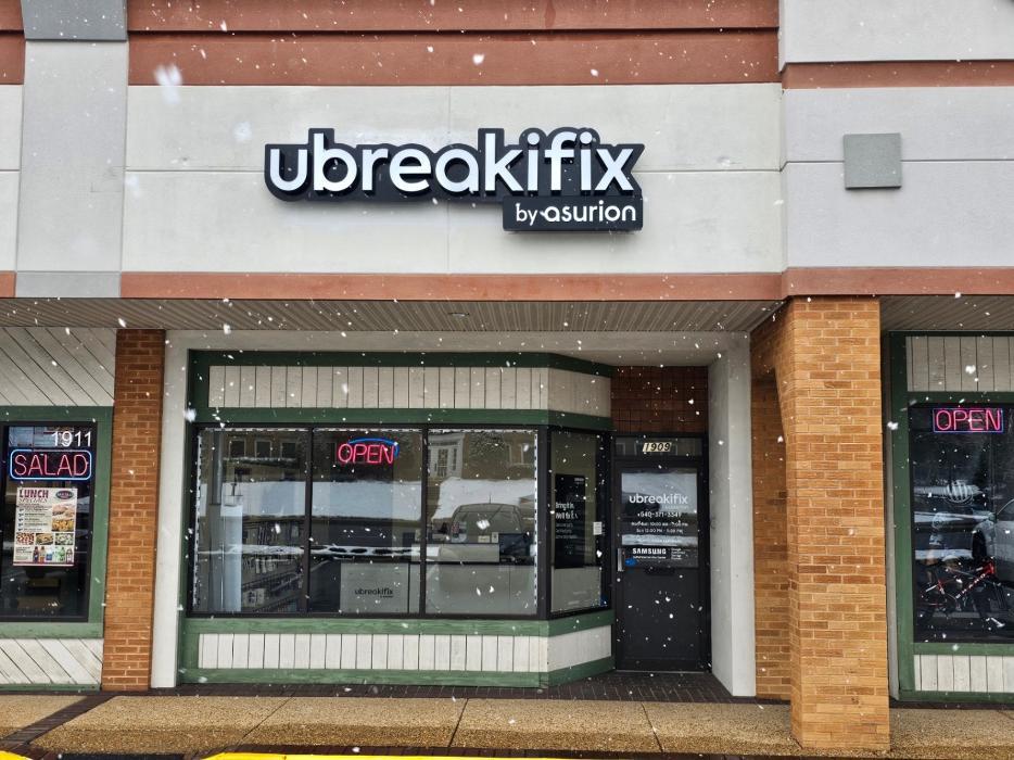 uBreakiFix - Phone and Computer Repair