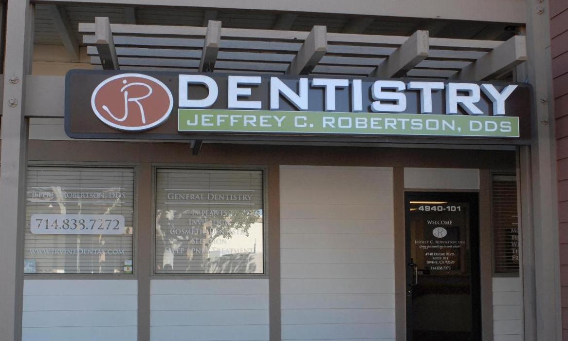 Jeffrey C. Robertson, DDS